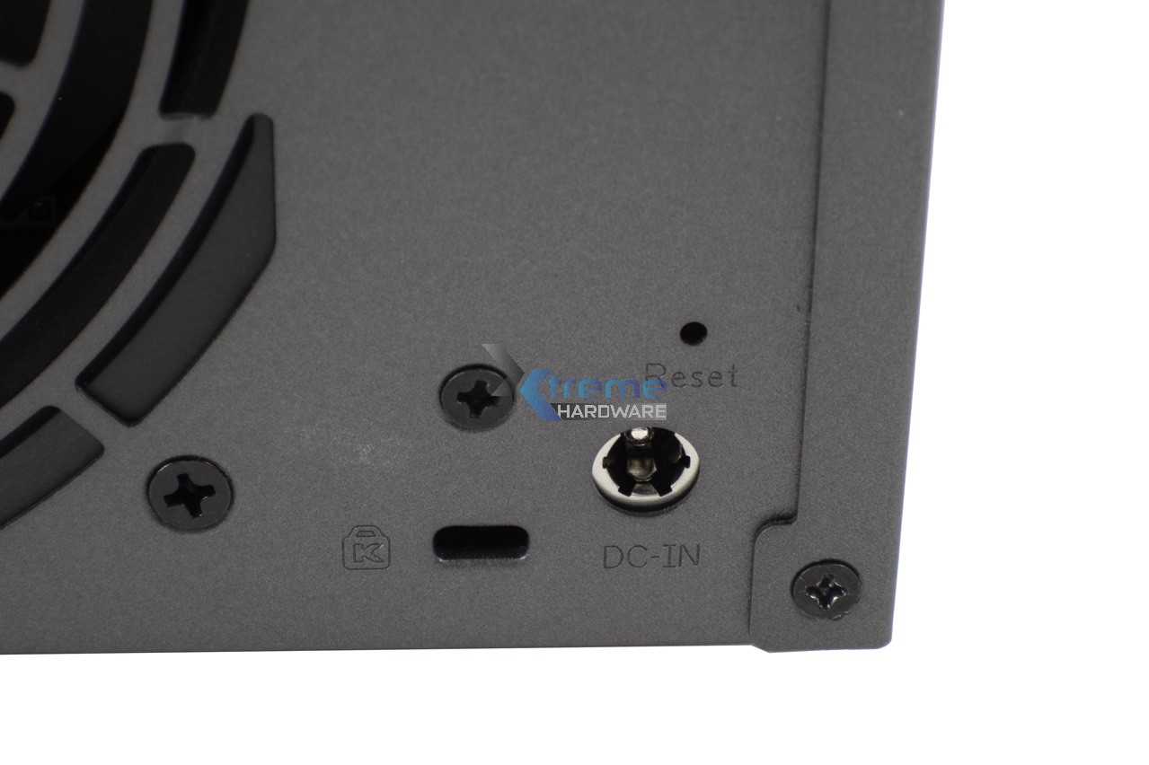 Asustor-LOCKERSTOR4-Gen2-AS6704T-v2
